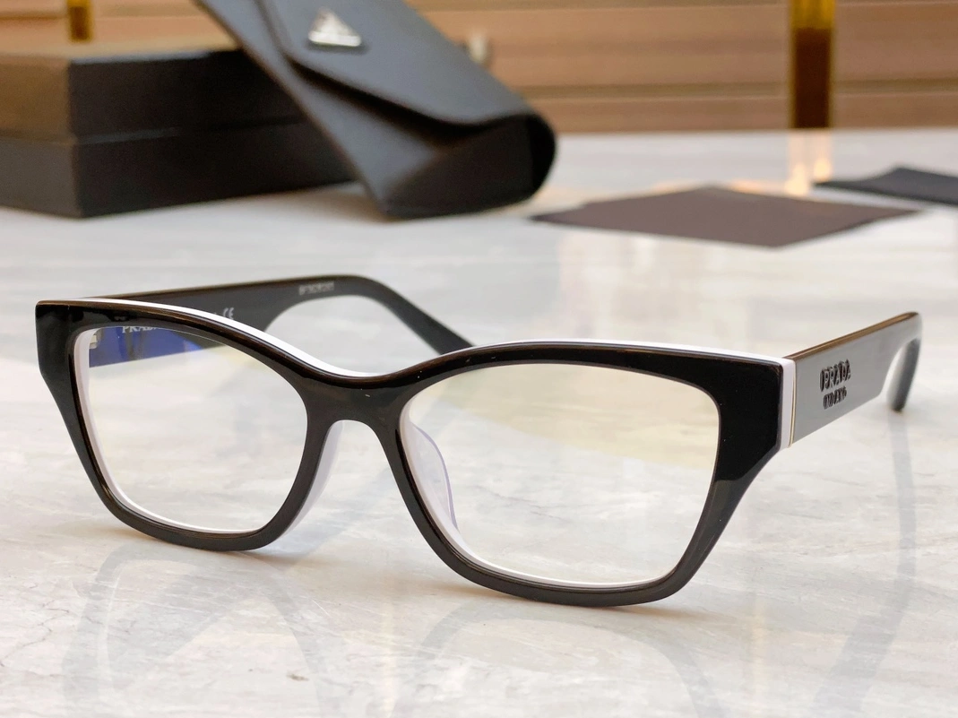 Prada Goggles Reliable 8068