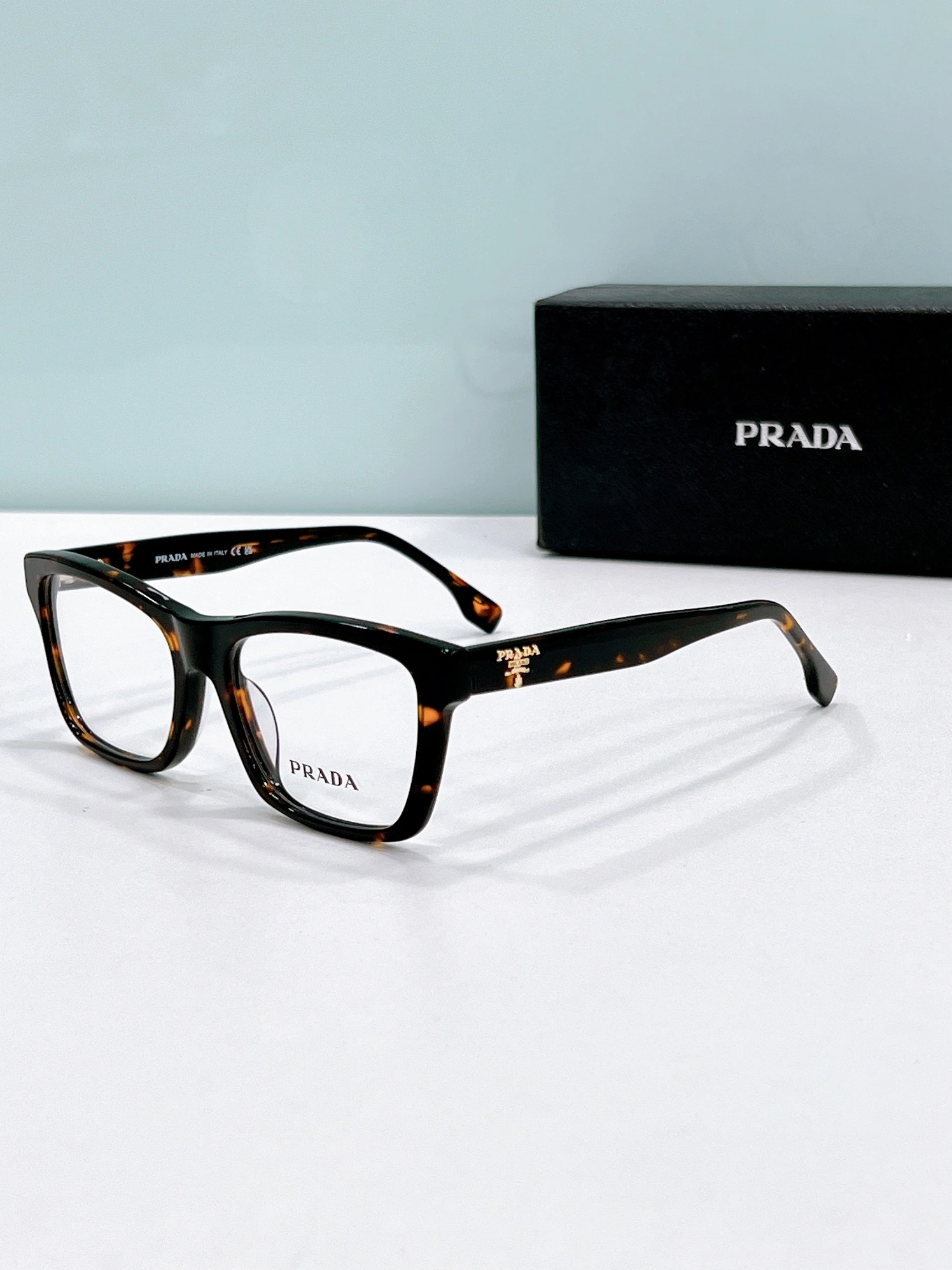 Prada Goggles WellDesigned 1146