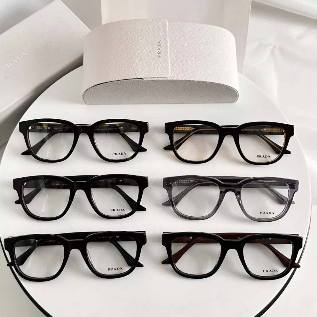 Prada Goggles WellDesigned 5997