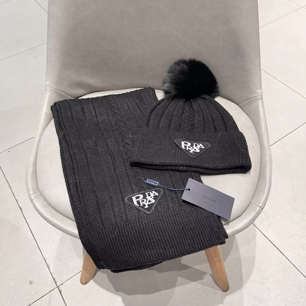 Prada Hat and Scarf Set Reliable 1596