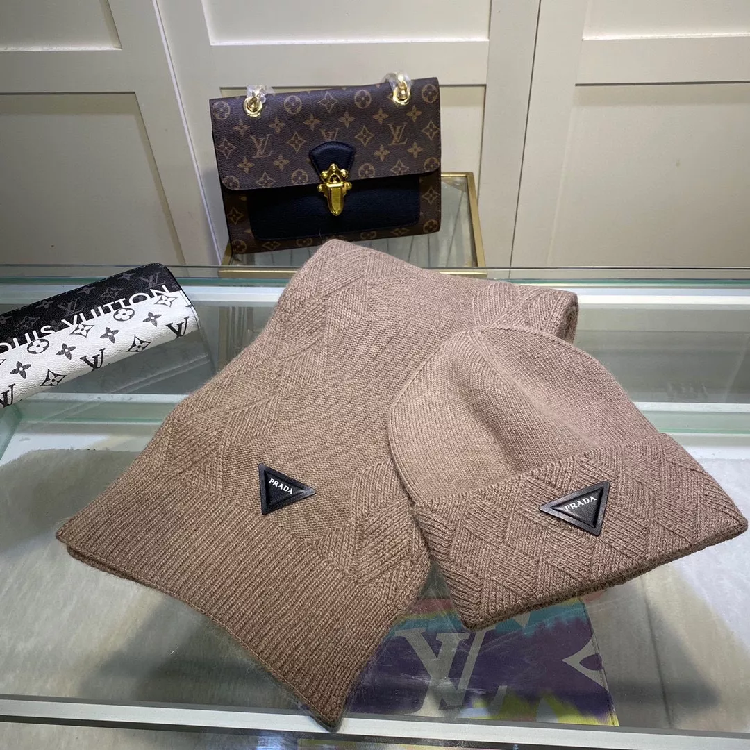 Prada Hat and Scarf Set Reliable 6083