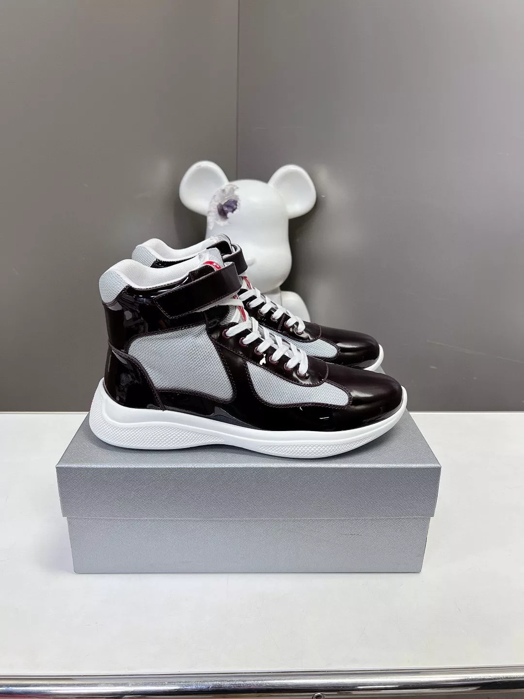 Prada High Top Shoes For Men Comfortable 9997