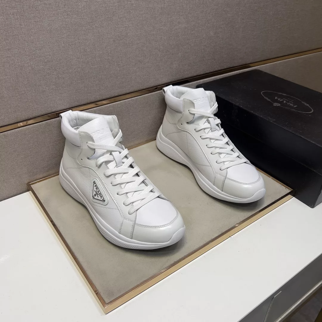 Prada High Top Shoes For Men Durable 3082