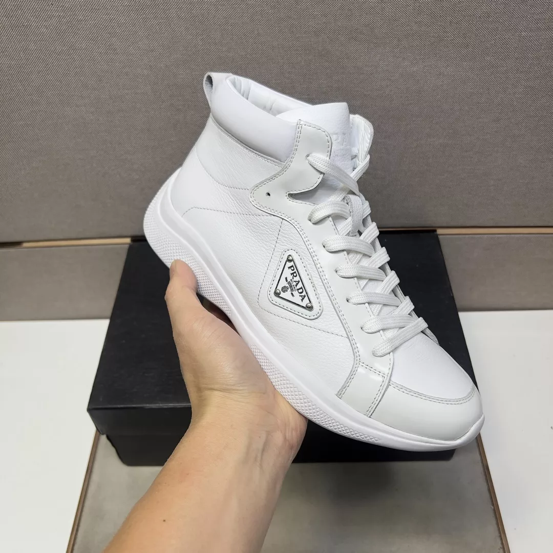Prada High Top Shoes For Men Durable 3082