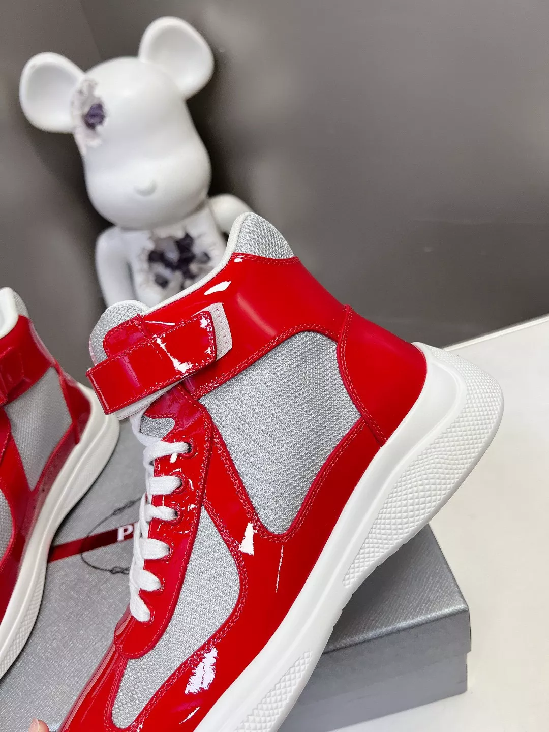 Prada High Top Shoes For Men Elegant 2637