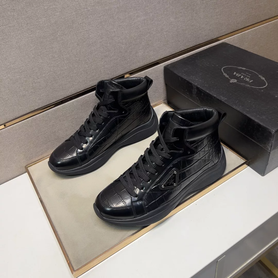 Prada High Top Shoes For Men Lightweight 2899