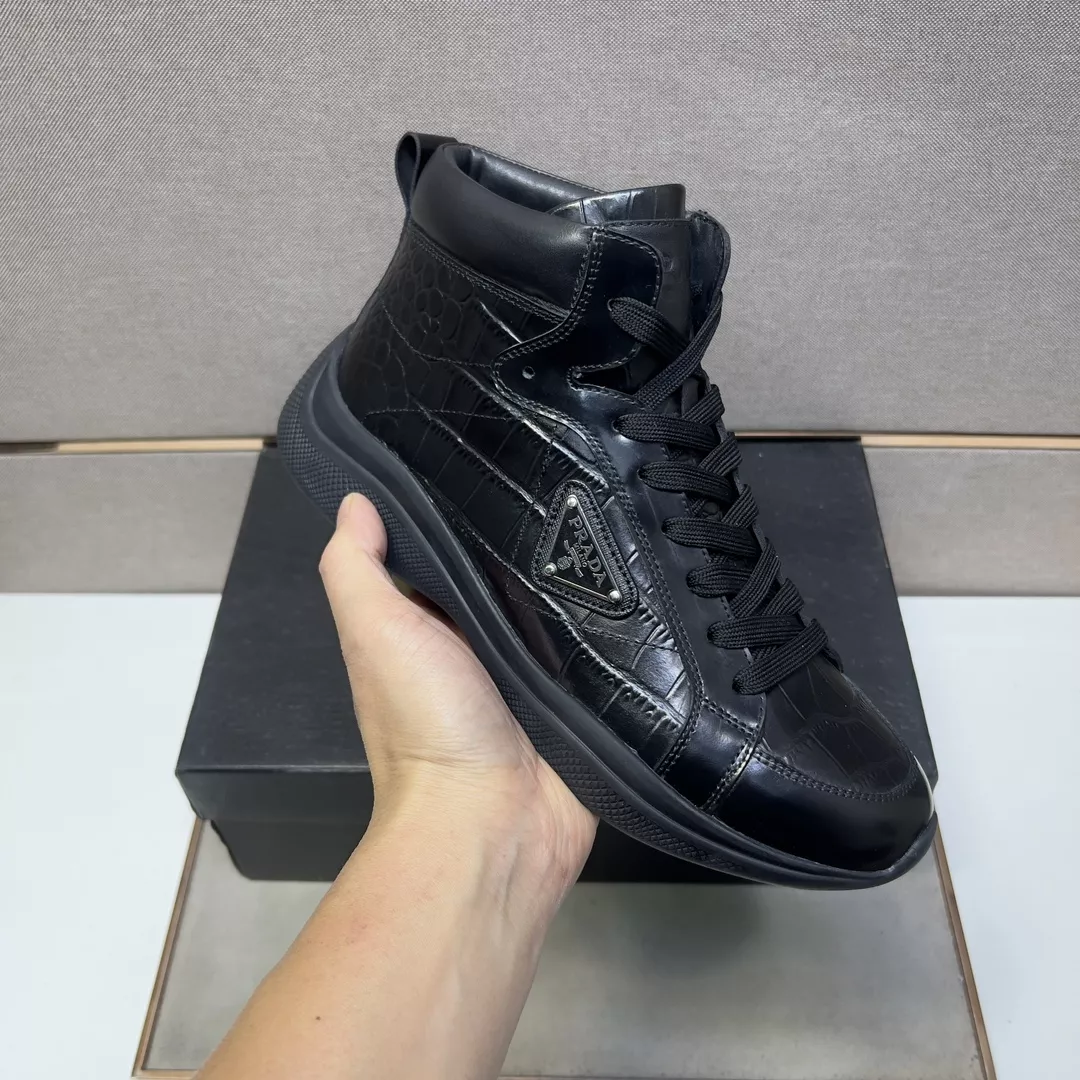 Prada High Top Shoes For Men Lightweight 2899