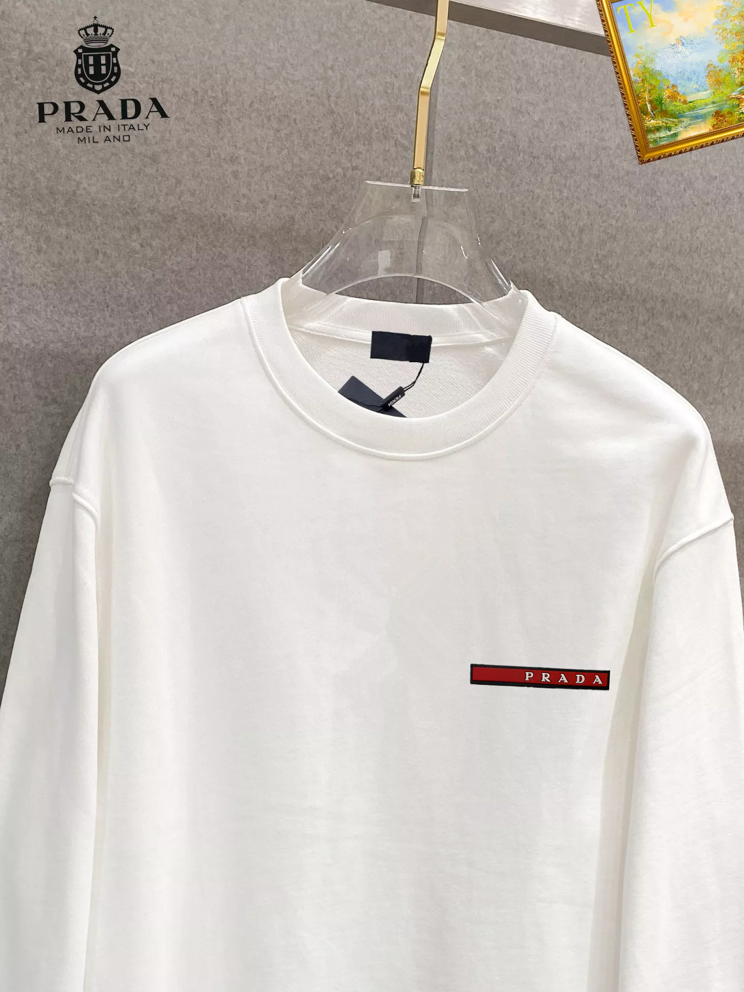 Prada Hoodies Long Sleeved For Men Trendsetting 625