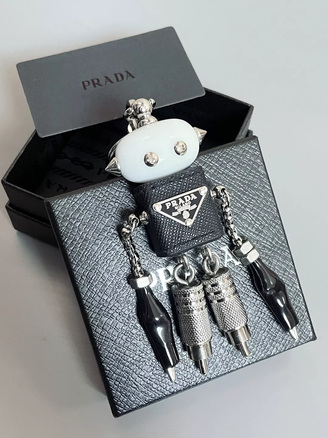 Prada Key Holder And Bag Buckle Bright 9178