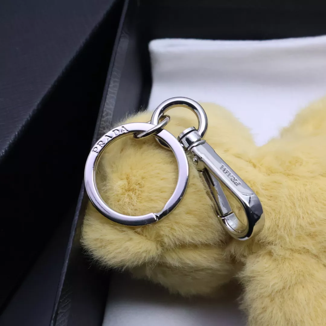 Prada Key Holder And Bag Buckle Elegant 5371