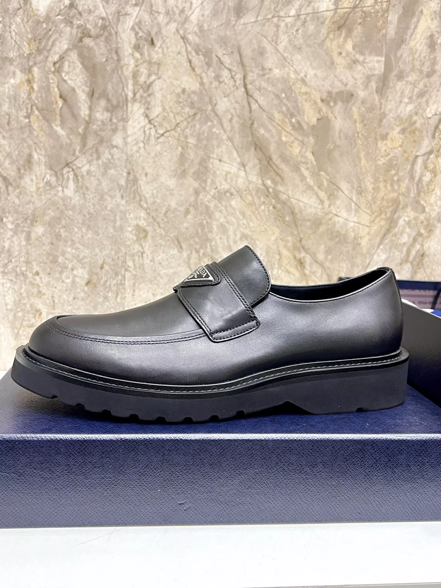 Prada Leather Shoes For Men AllSeason 2690