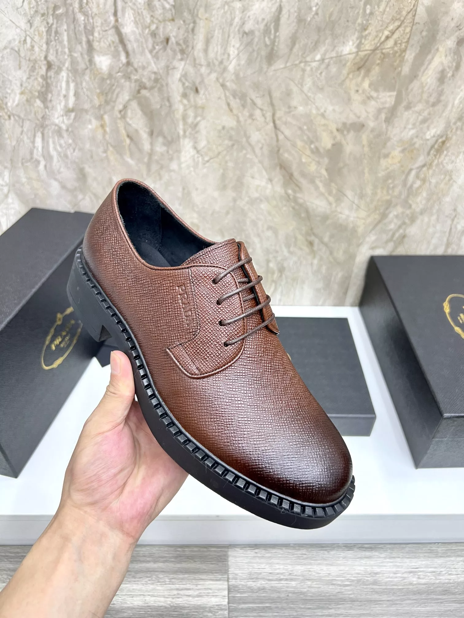 Prada Leather Shoes For Men Compact 2746