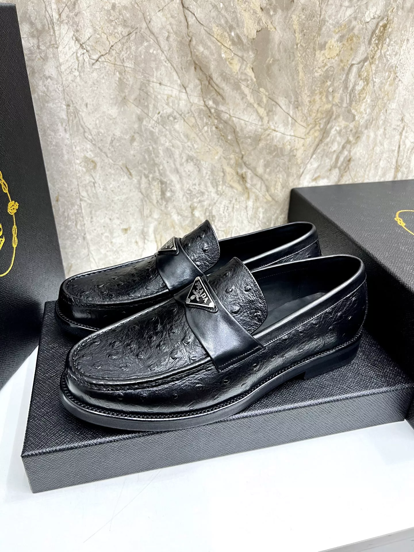 Prada Leather Shoes For Men Compact 7053