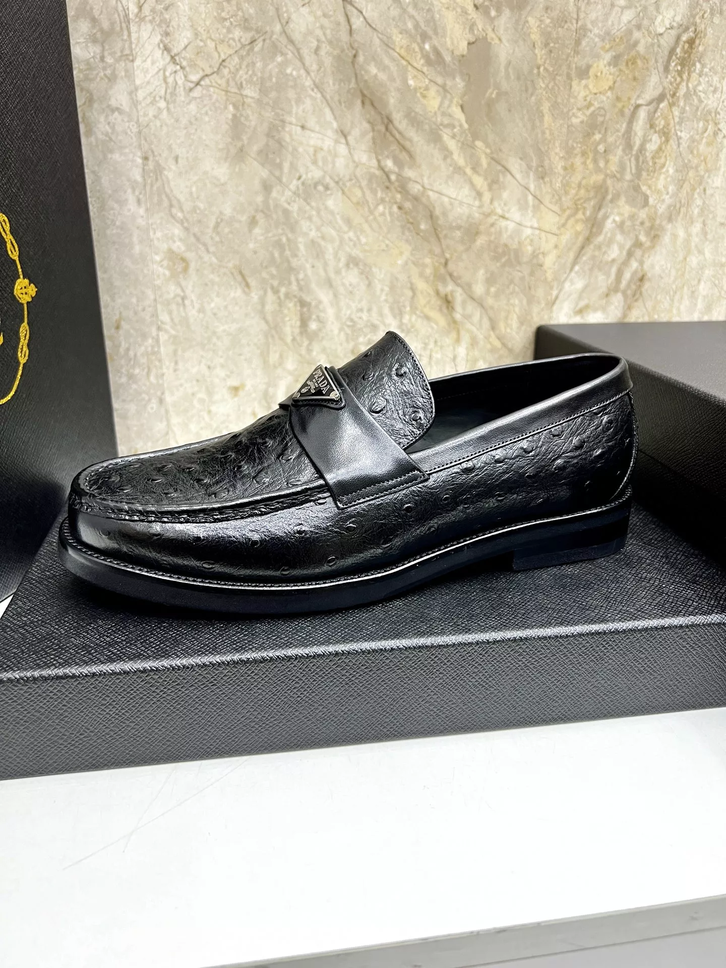 Prada Leather Shoes For Men Compact 7053