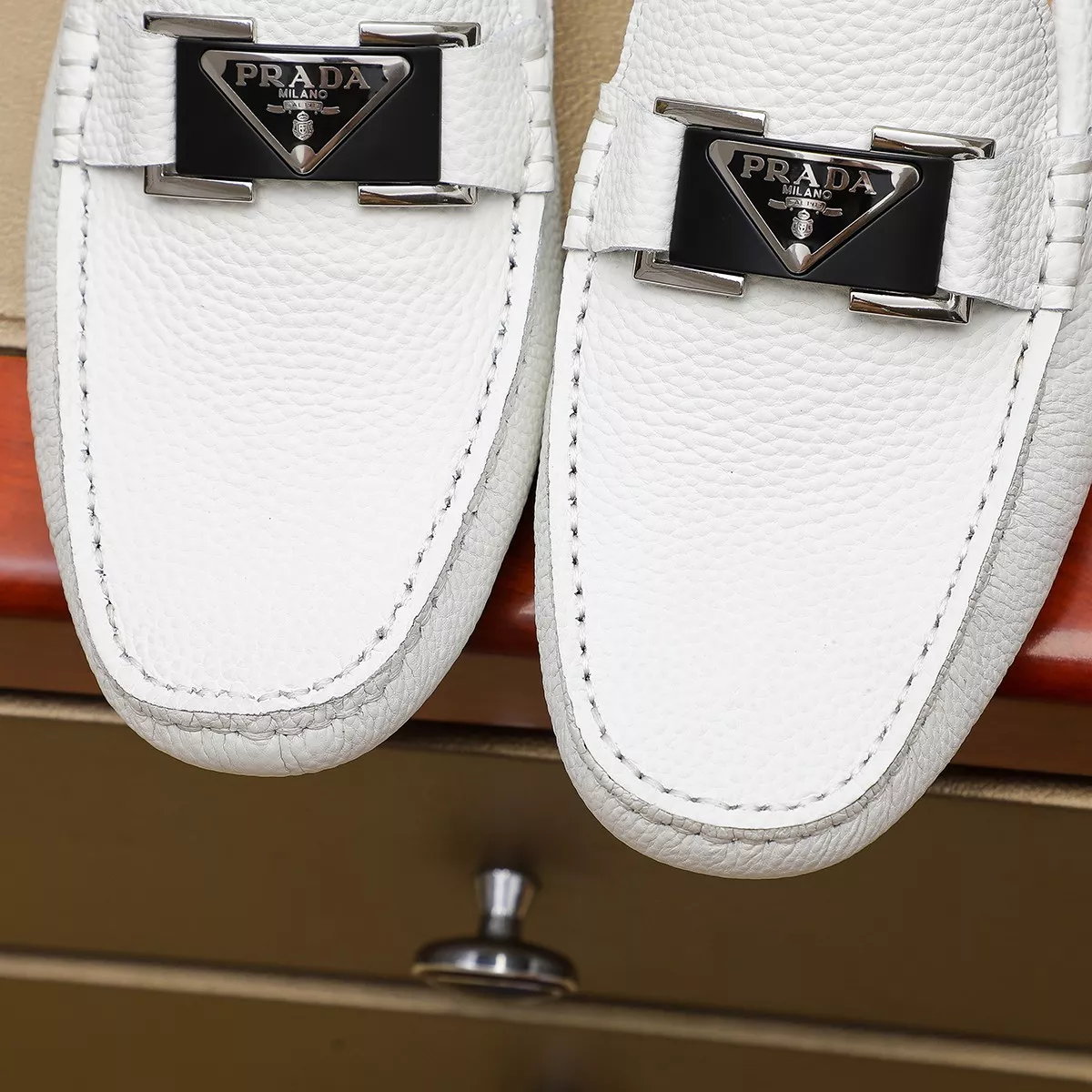Prada Leather Shoes For Men DailyWear 2280