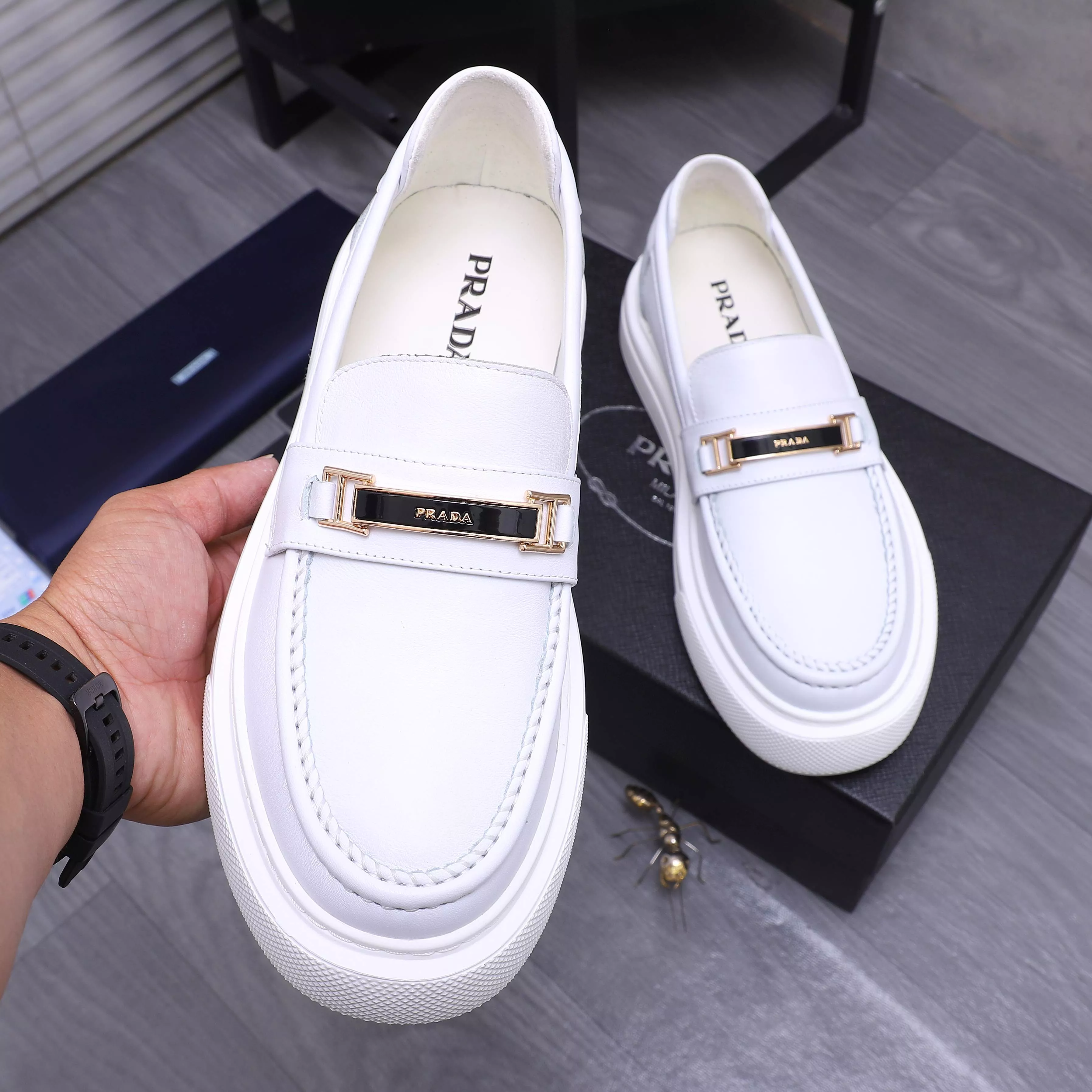 Prada Leather Shoes For Men Fashionable 7272