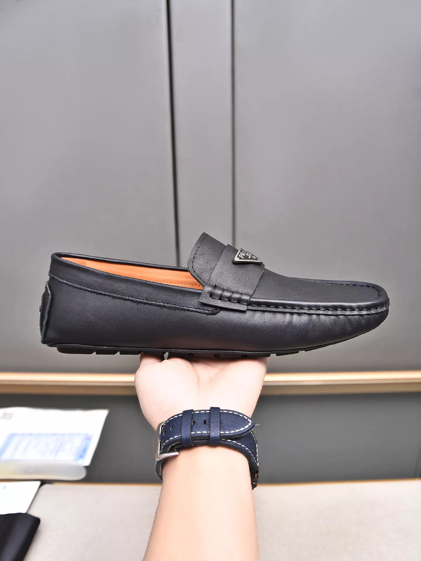 Prada Leather Shoes For Men Flexible 2860