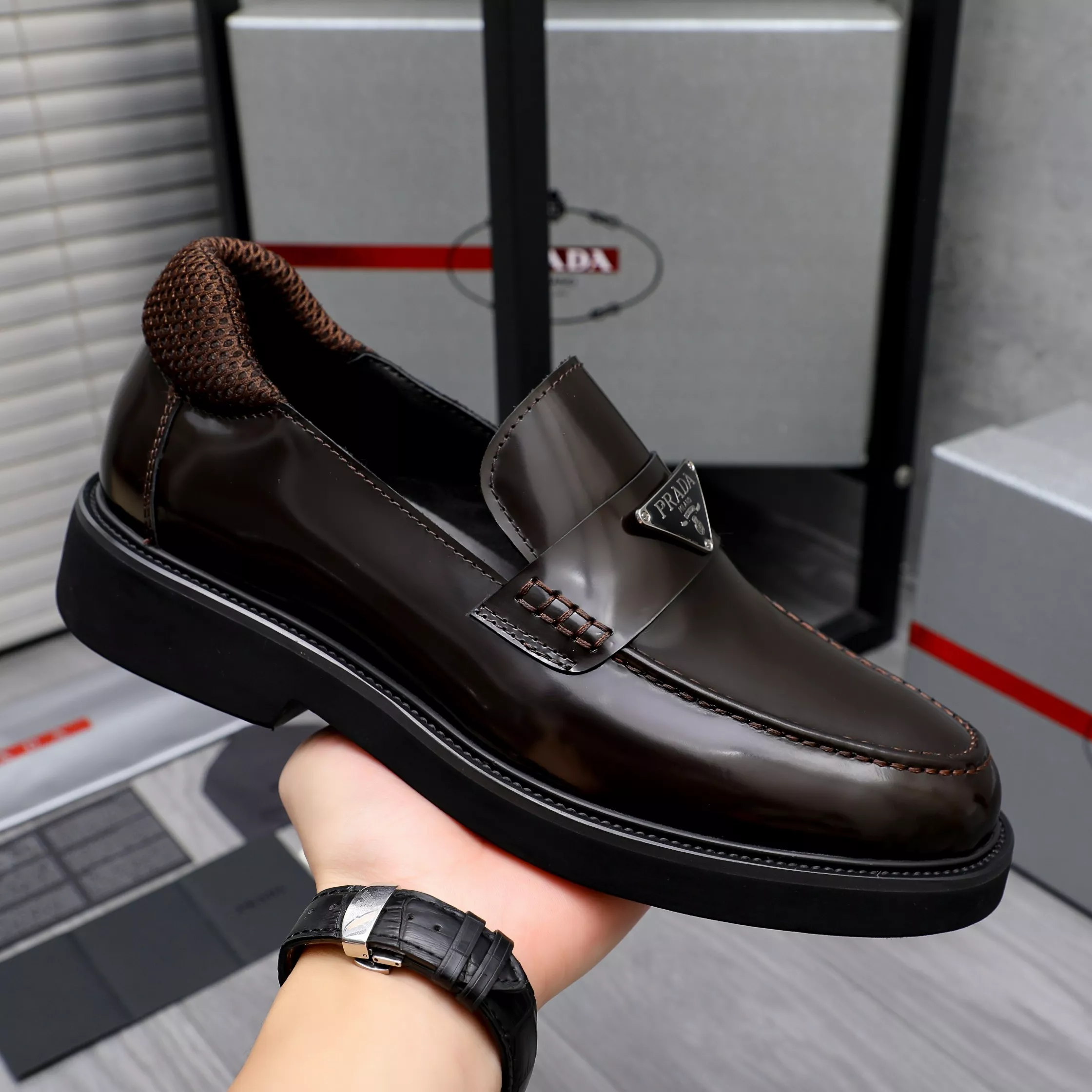 Prada Leather Shoes For Men Functional 4220