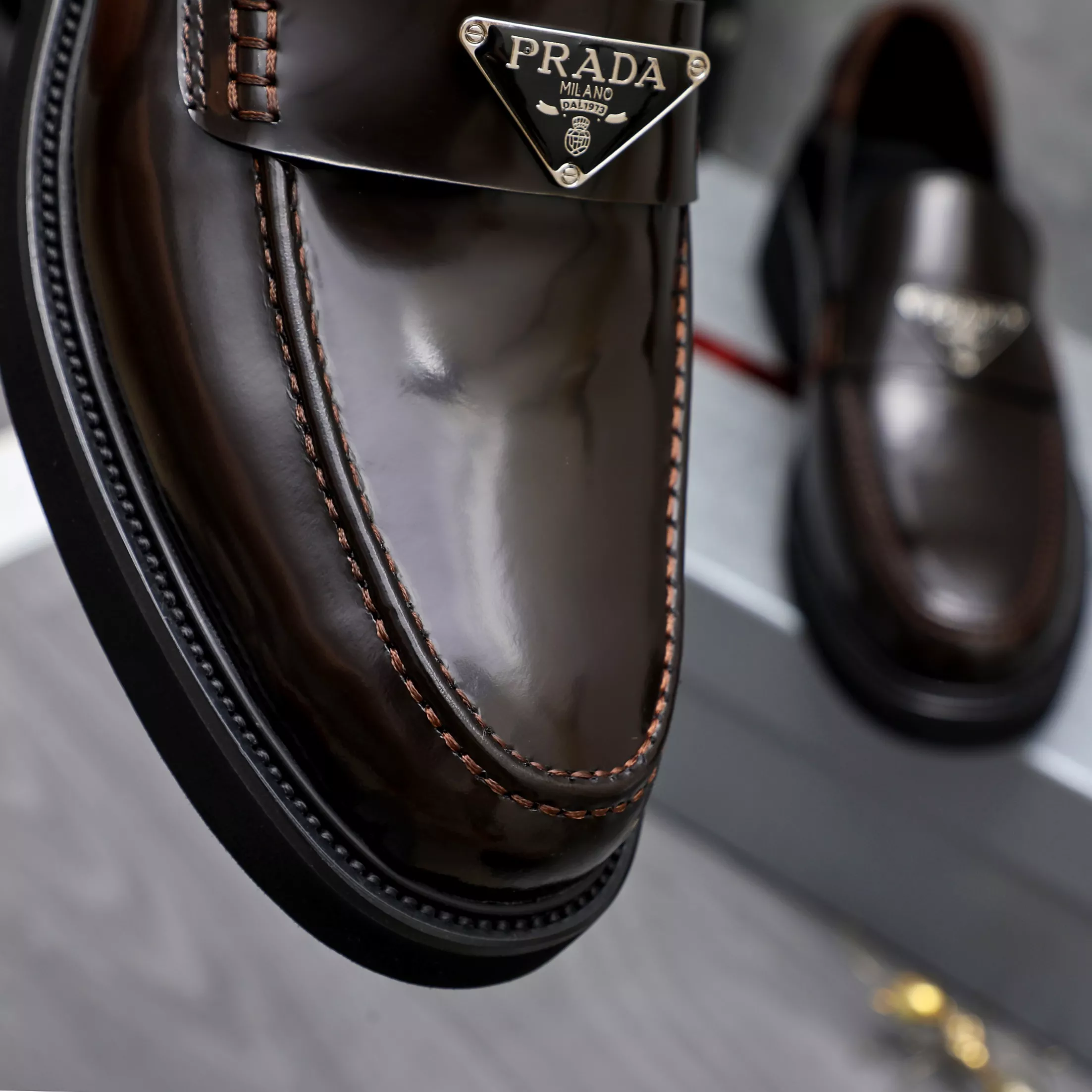 Prada Leather Shoes For Men Functional 4220