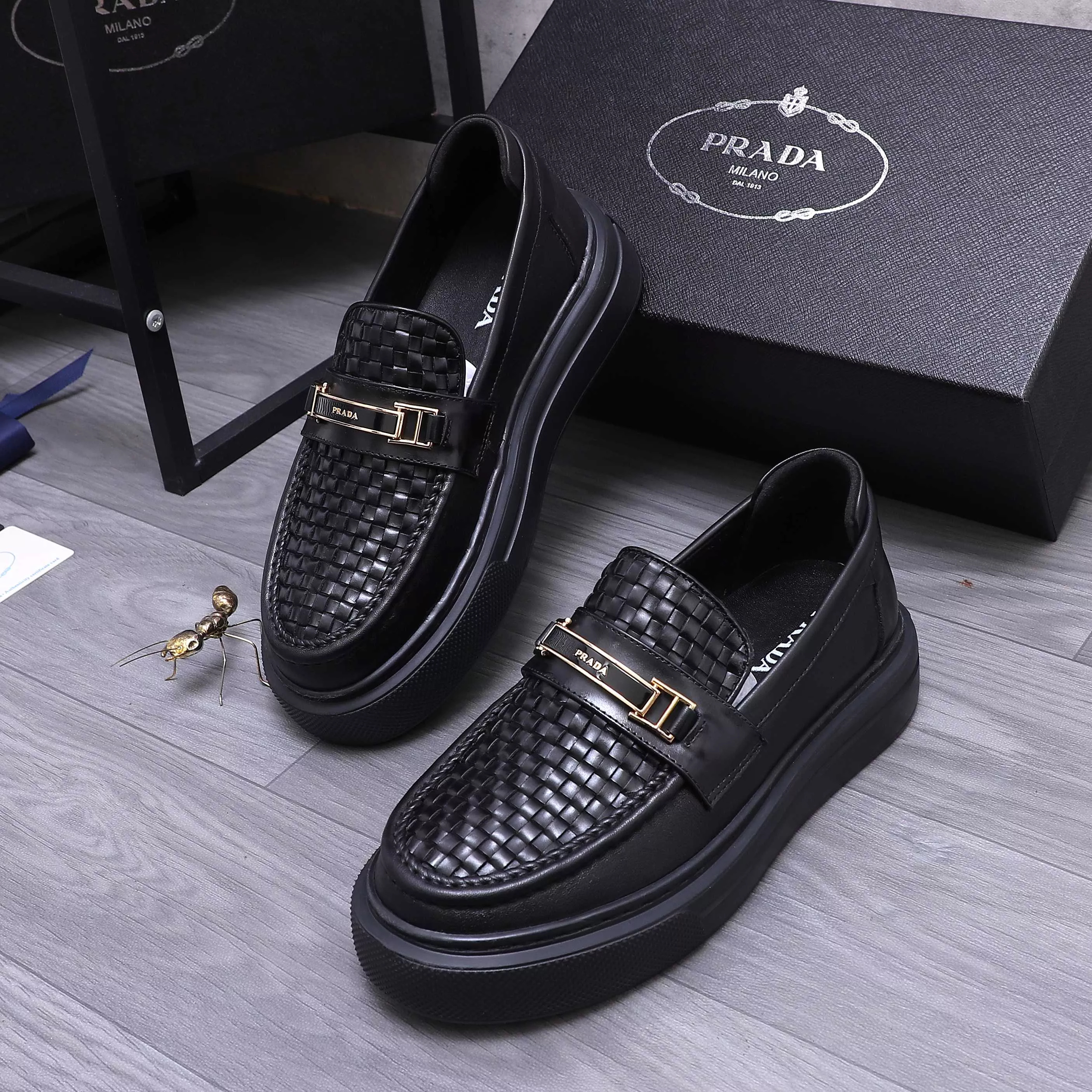 Prada Leather Shoes For Men GoodFit 9828