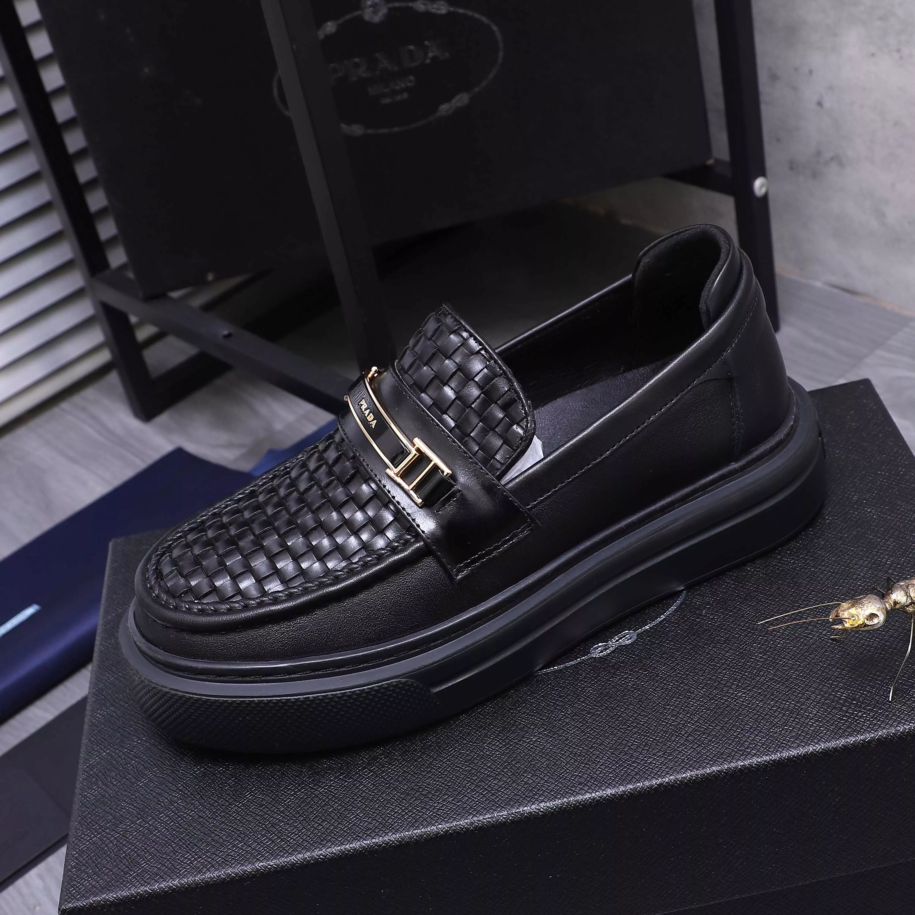 Prada Leather Shoes For Men GoodFit 9828