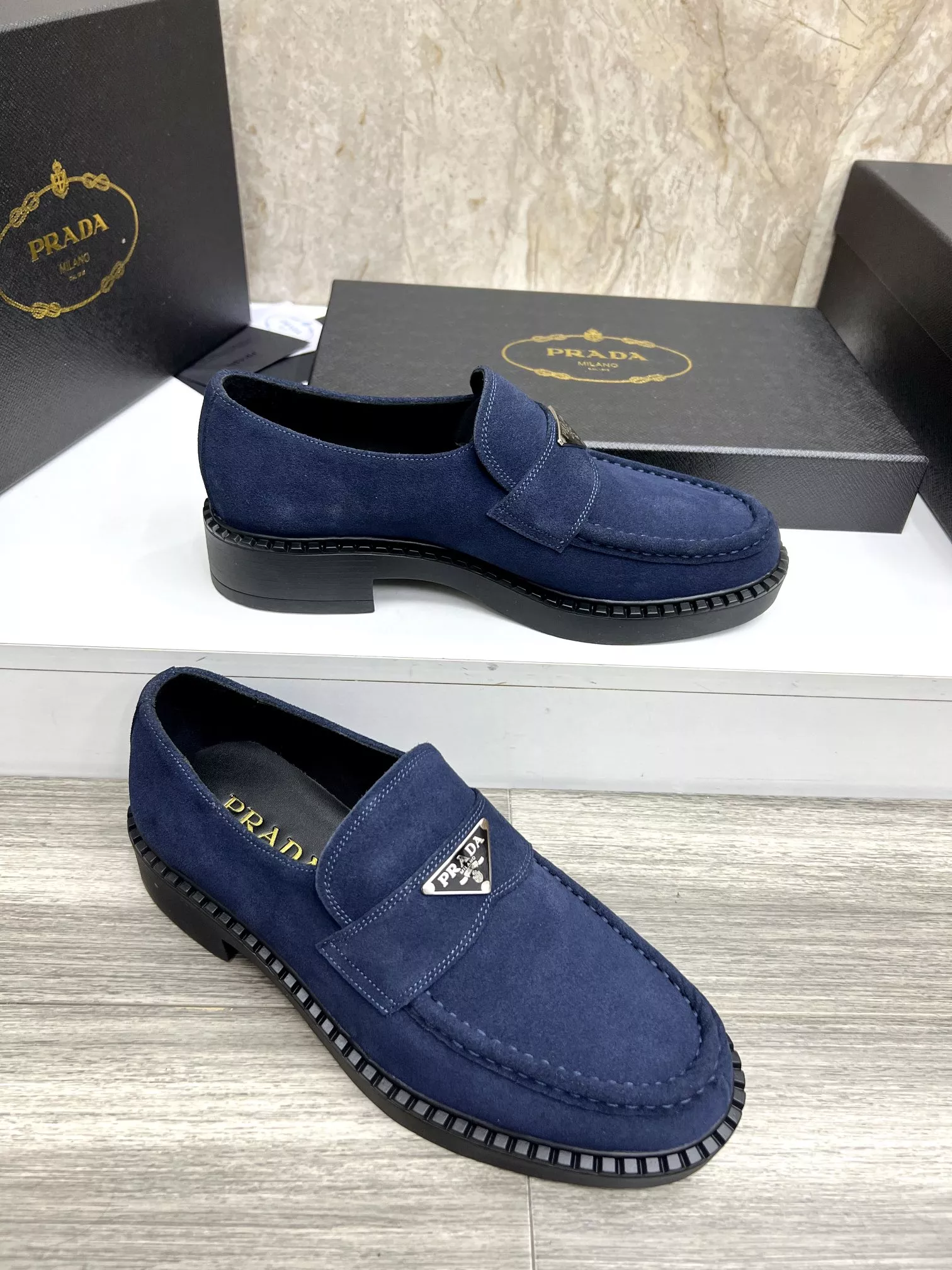 Prada Leather Shoes For Men Lightweight 6596