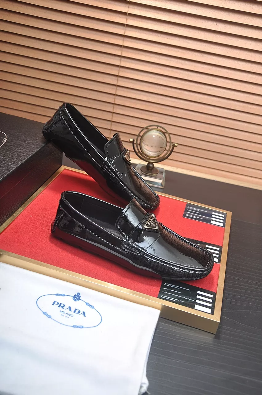 Prada Leather Shoes For Men NewStyle 1669
