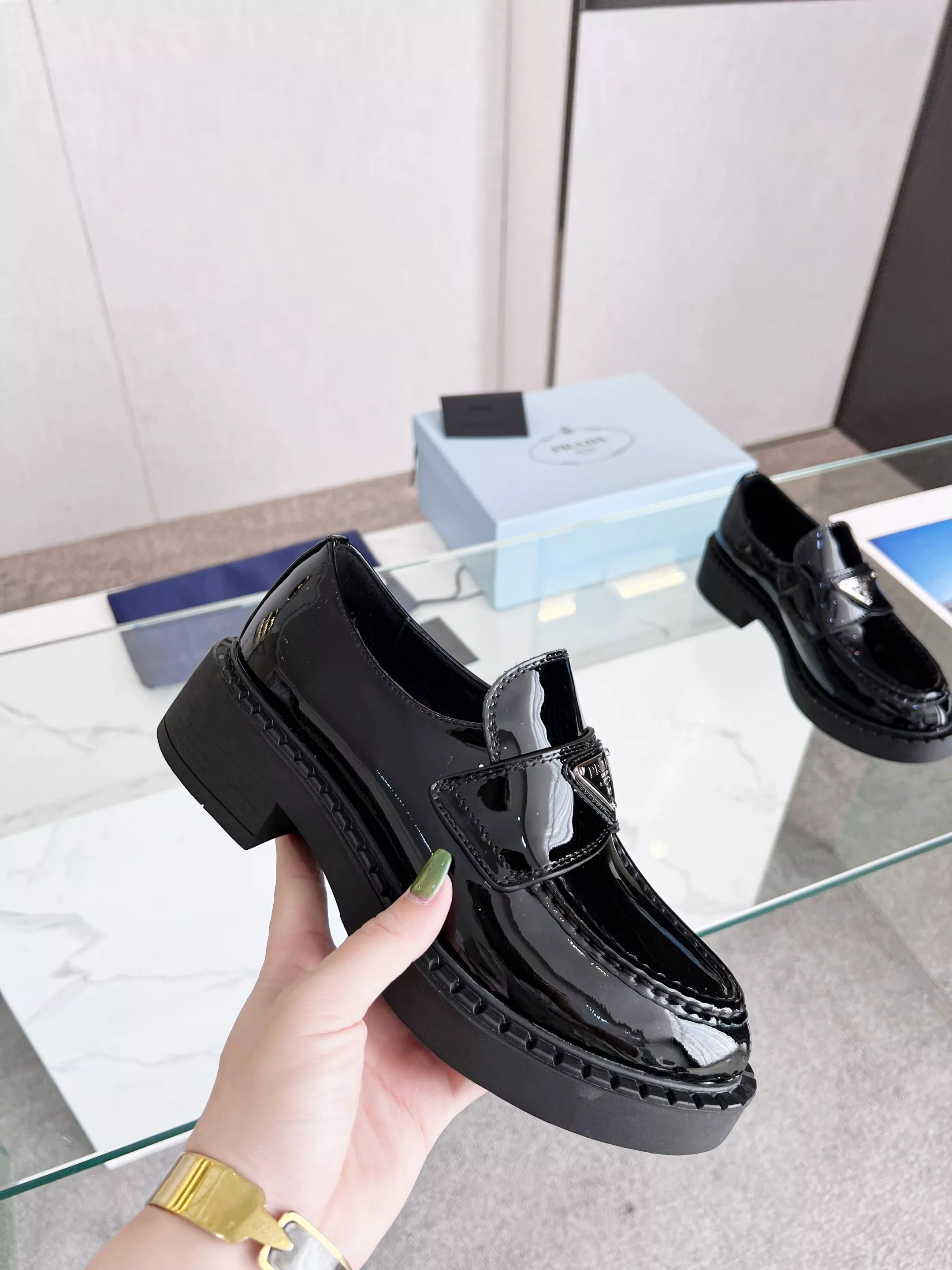 Prada Leather Shoes For Men NewStyle 8108