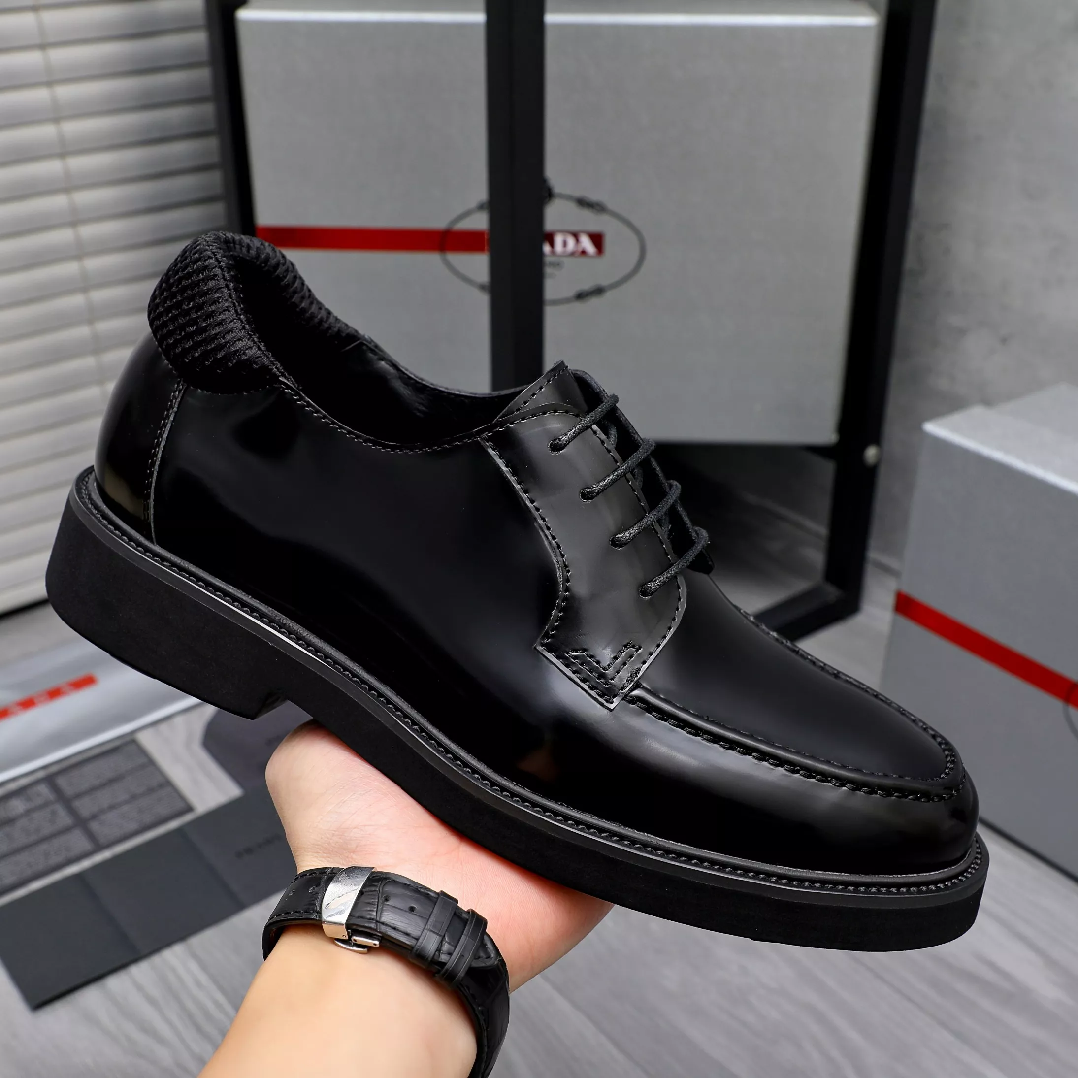 Prada Leather Shoes For Men Popular 8281
