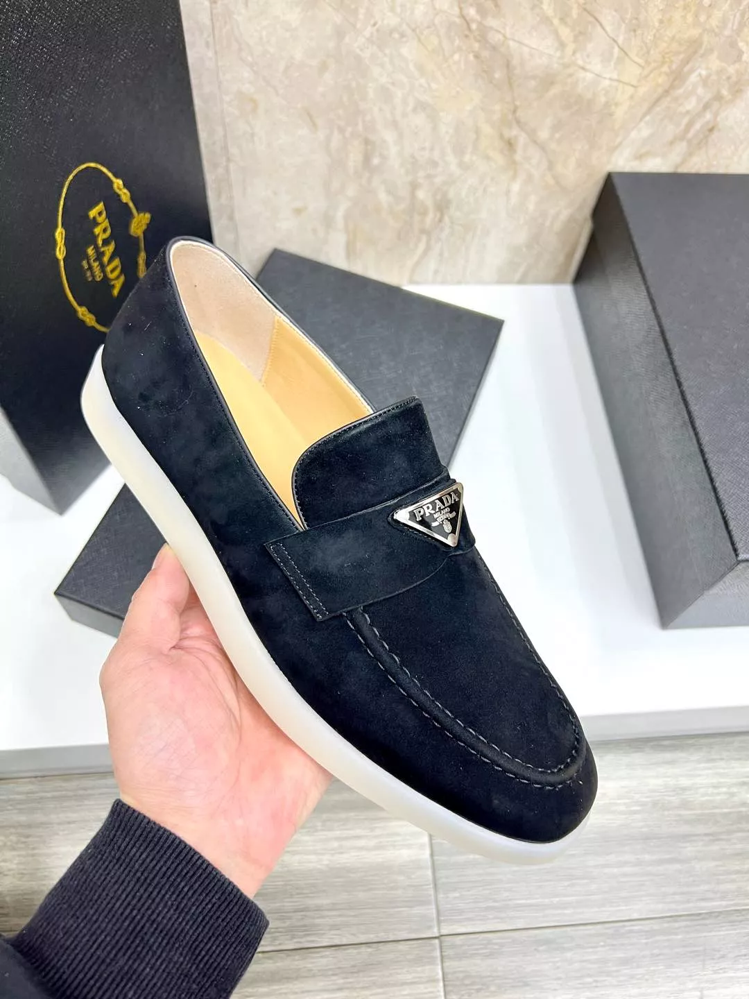 Prada Leather Shoes For Men Stylish 6580