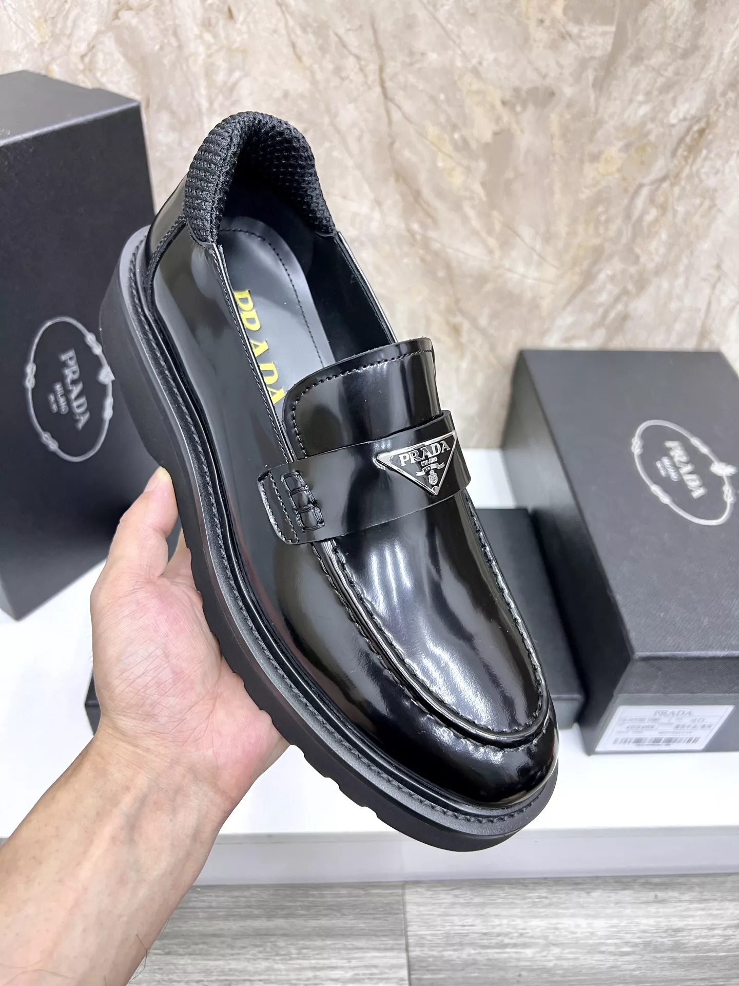 Prada Leather Shoes For Men Timeless 1217