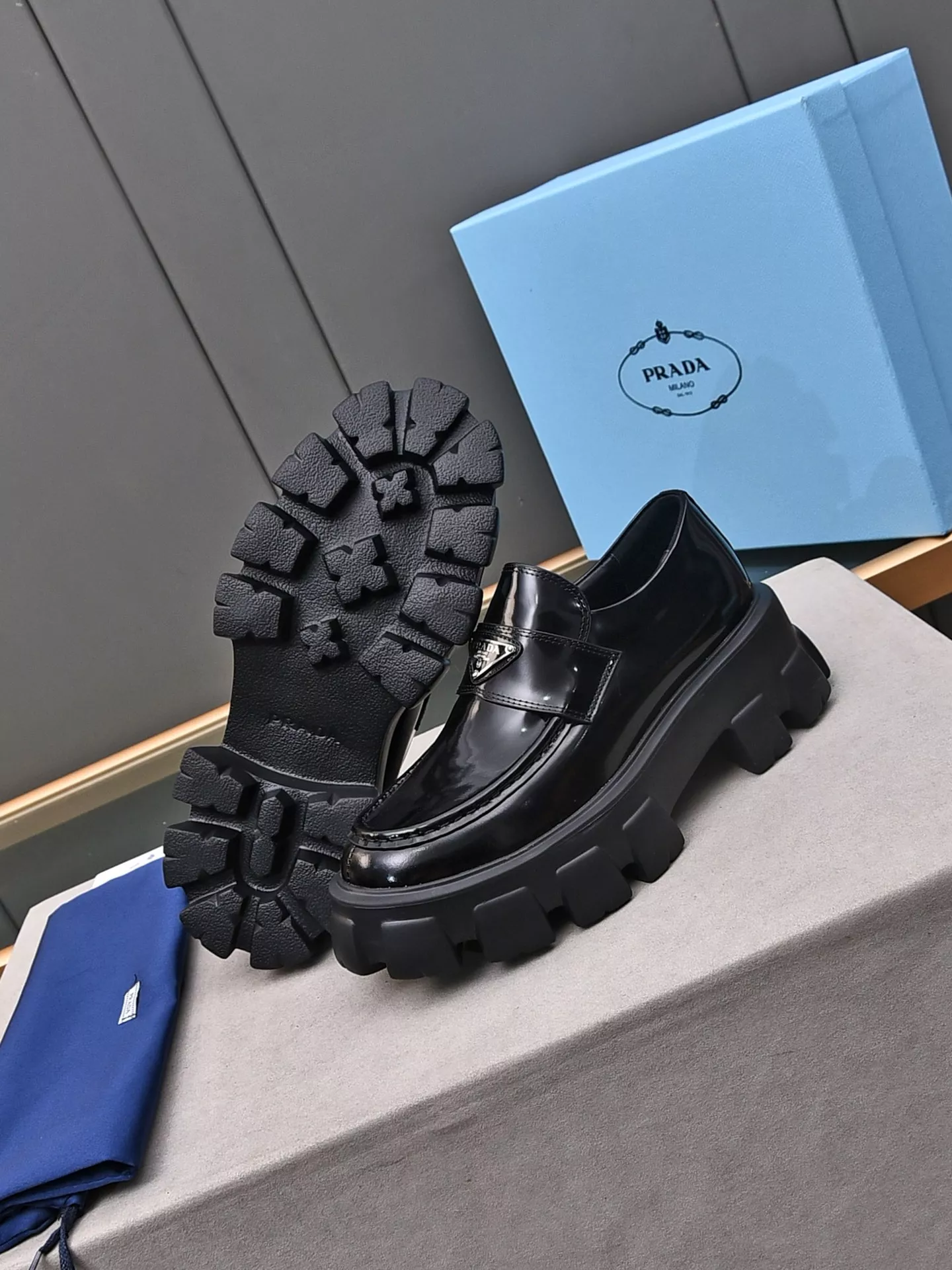 Prada Leather Shoes For Men TopPick 480