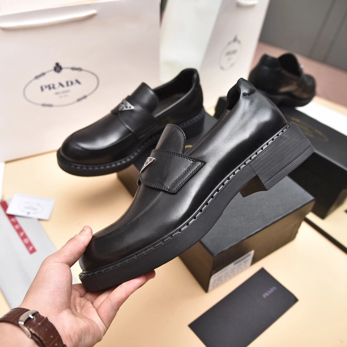 Prada Leather Shoes For Men Trendy 693