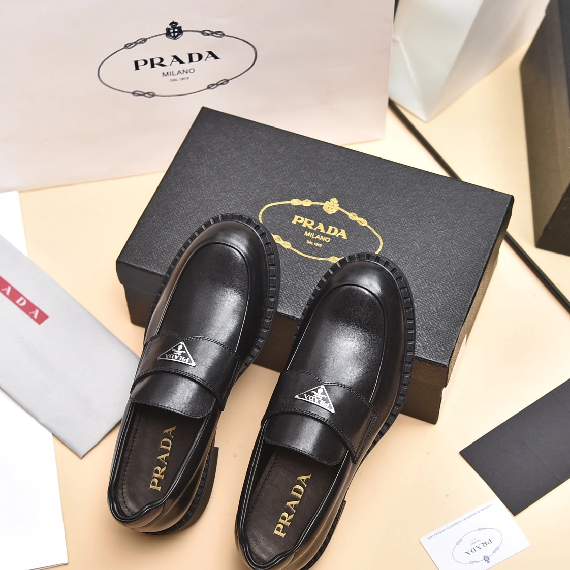 Prada Leather Shoes For Men Trendy 693