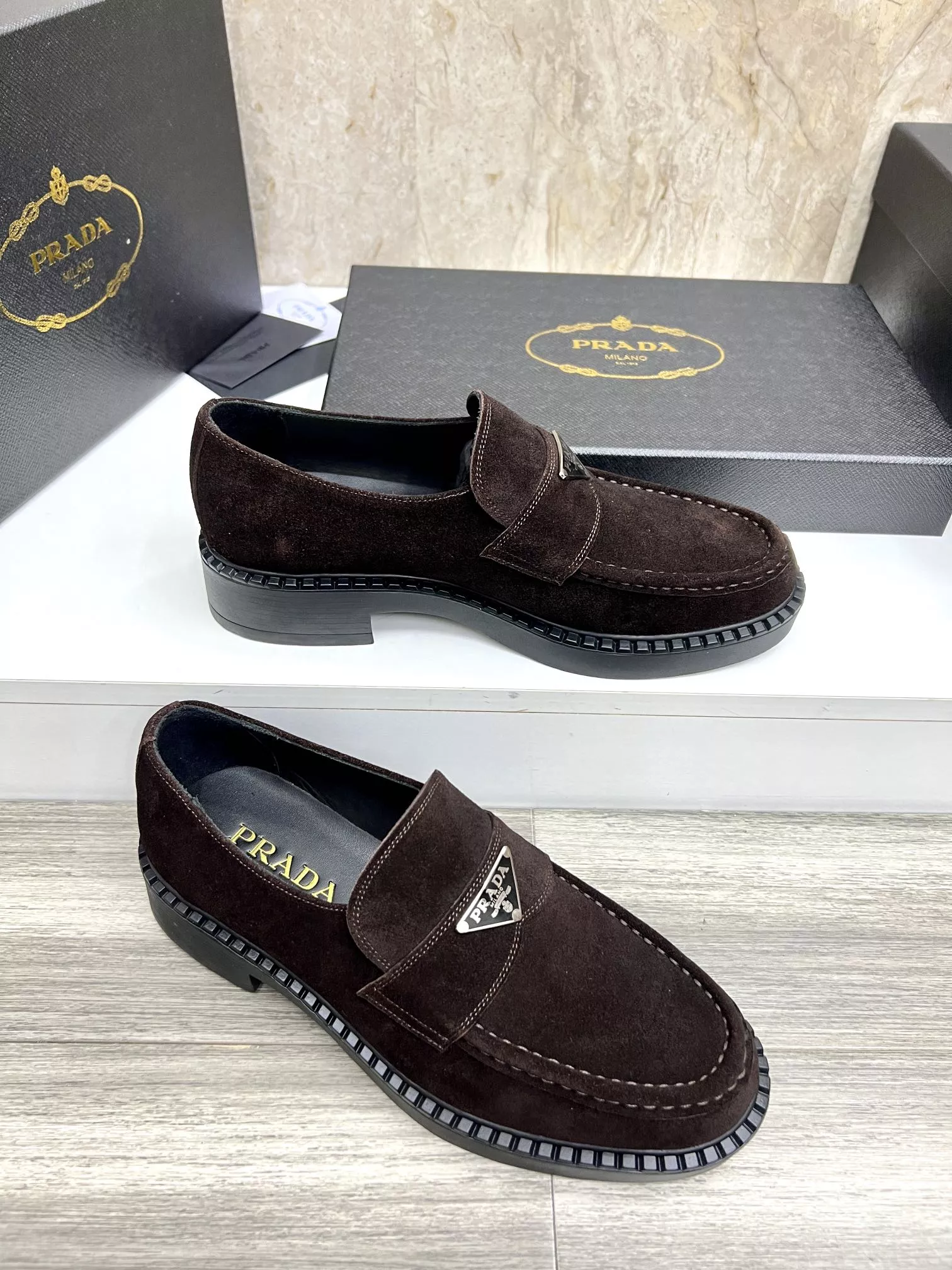 Prada Leather Shoes For Men Unique 9721
