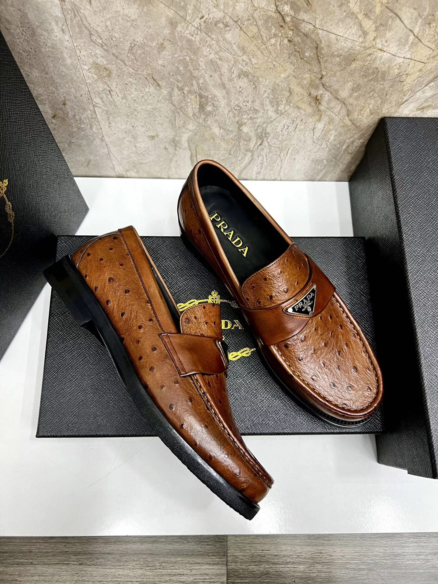 Prada Leather Shoes For Men WellDesigned 5035