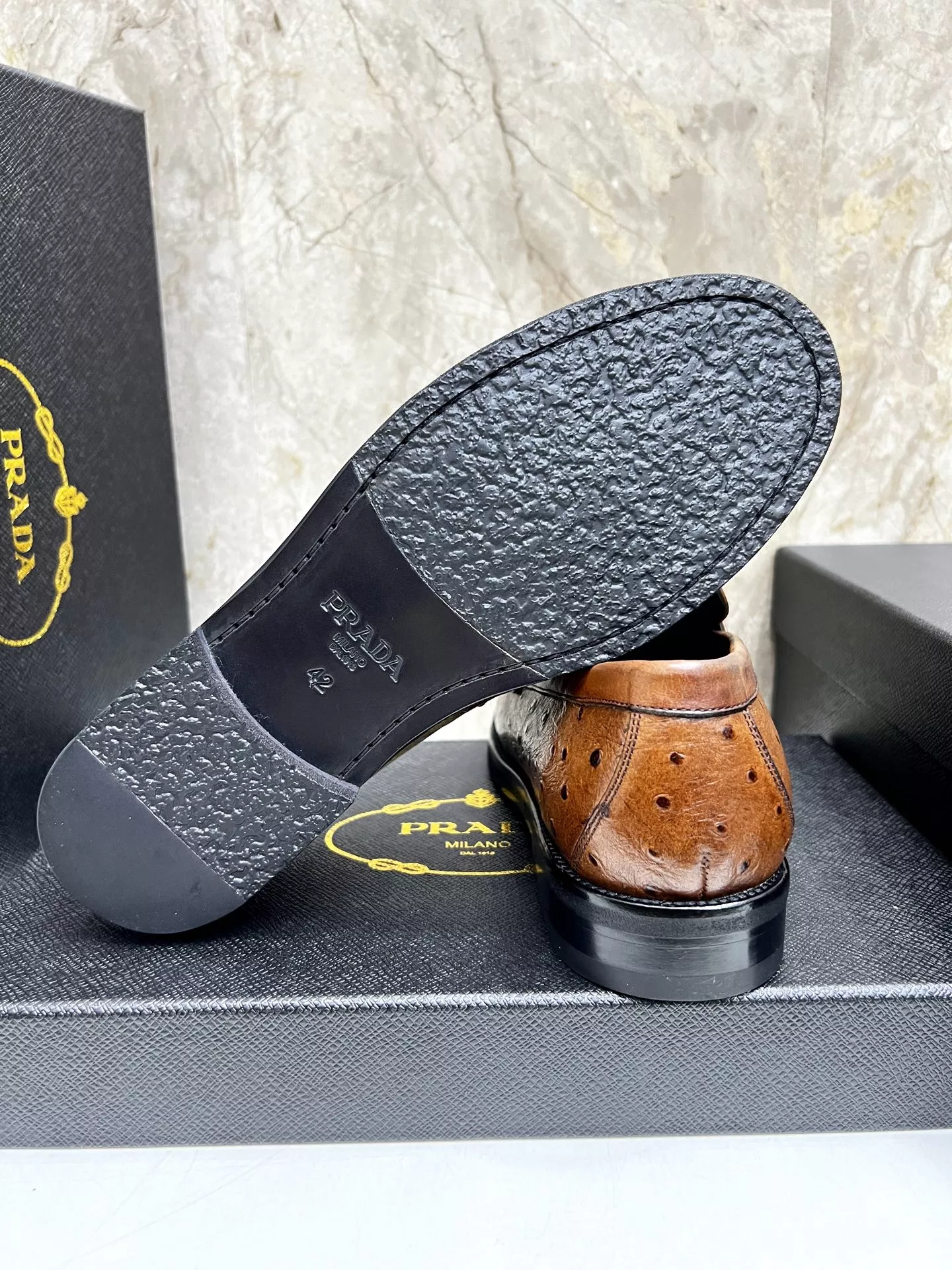 Prada Leather Shoes For Men WellDesigned 5035