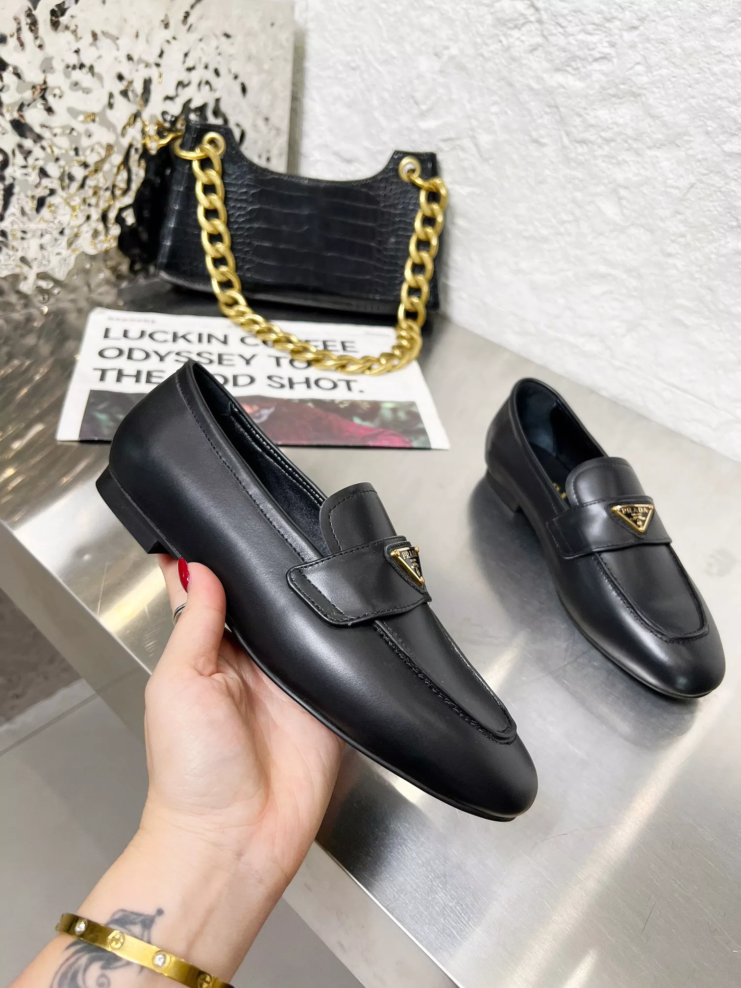 Prada Leather Shoes For Women Bold 6510