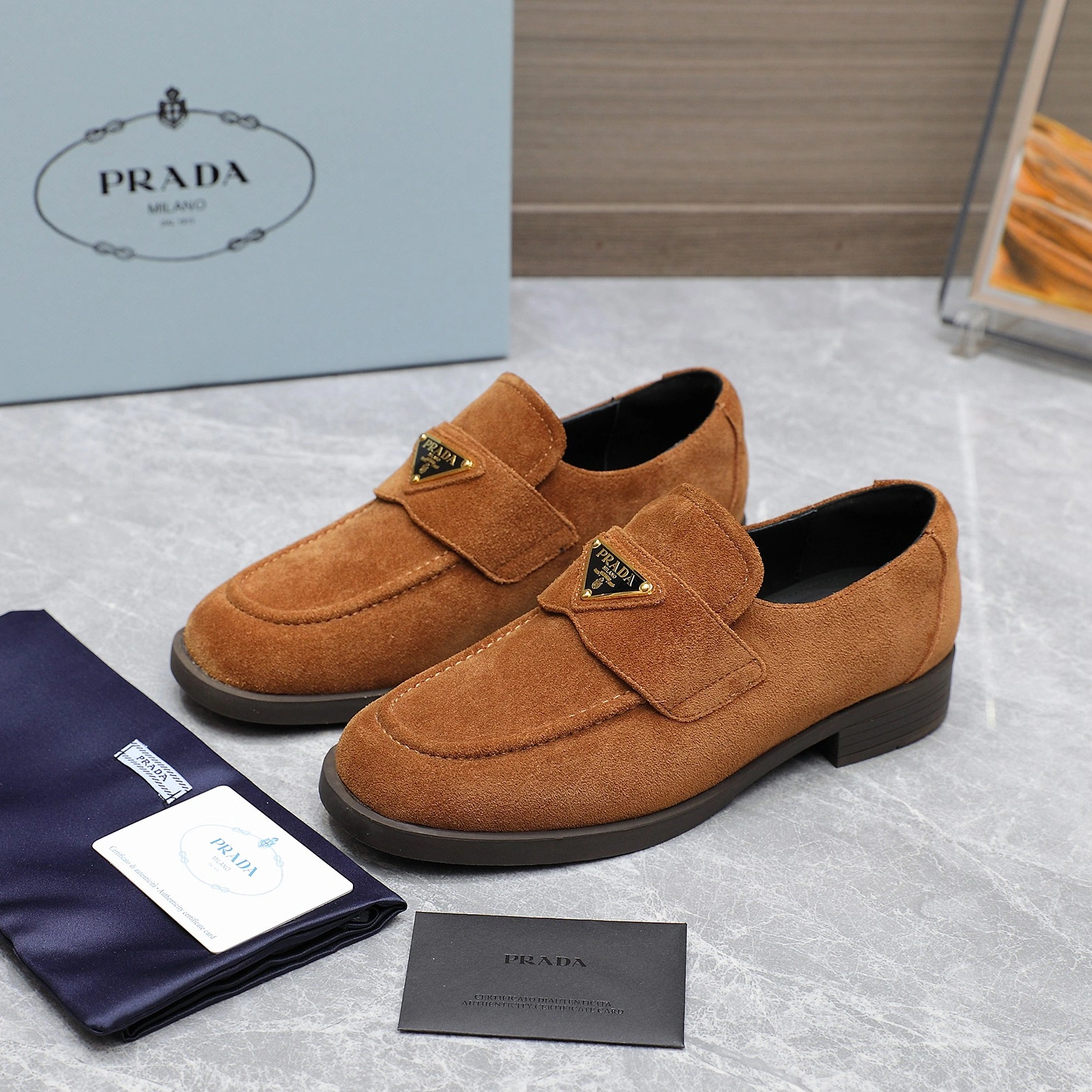 Prada Leather Shoes For Women Breathable 8651