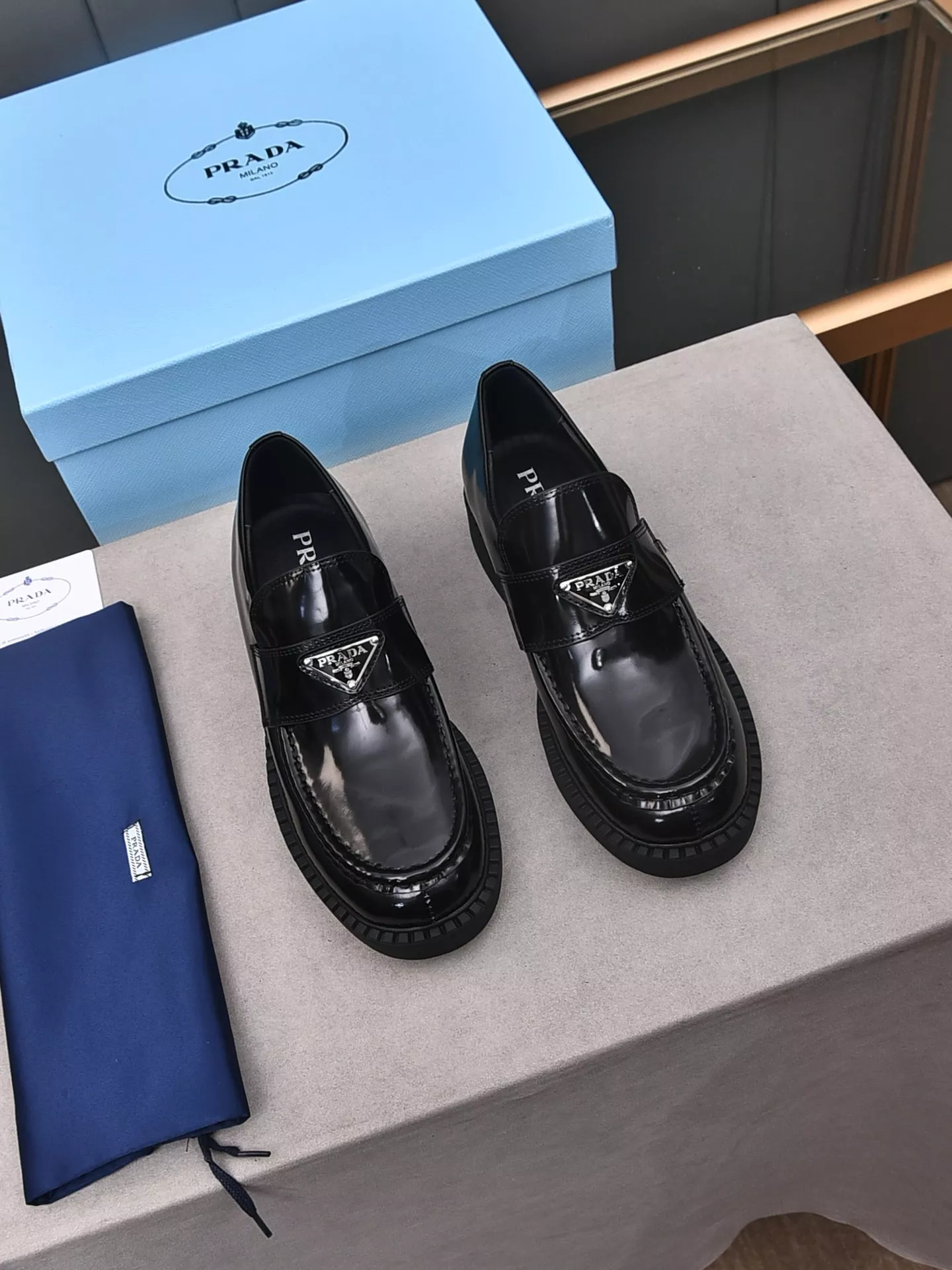 Prada Leather Shoes For Women Flexible 2099