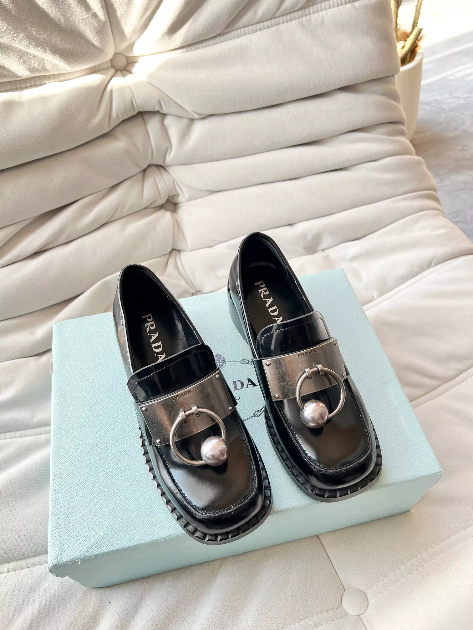 Prada Leather Shoes For Women Sophisticated 3680