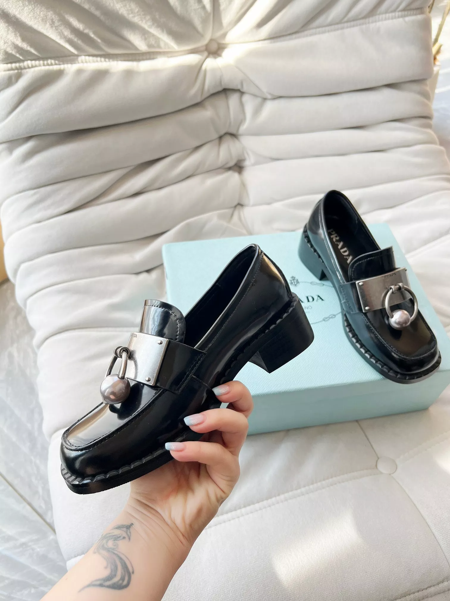 Prada Leather Shoes For Women Sophisticated 3680