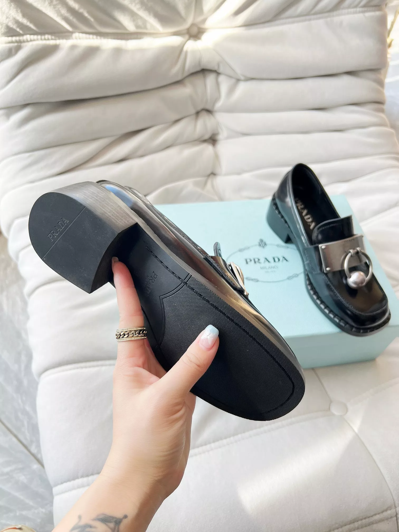 Prada Leather Shoes For Women Sophisticated 3680