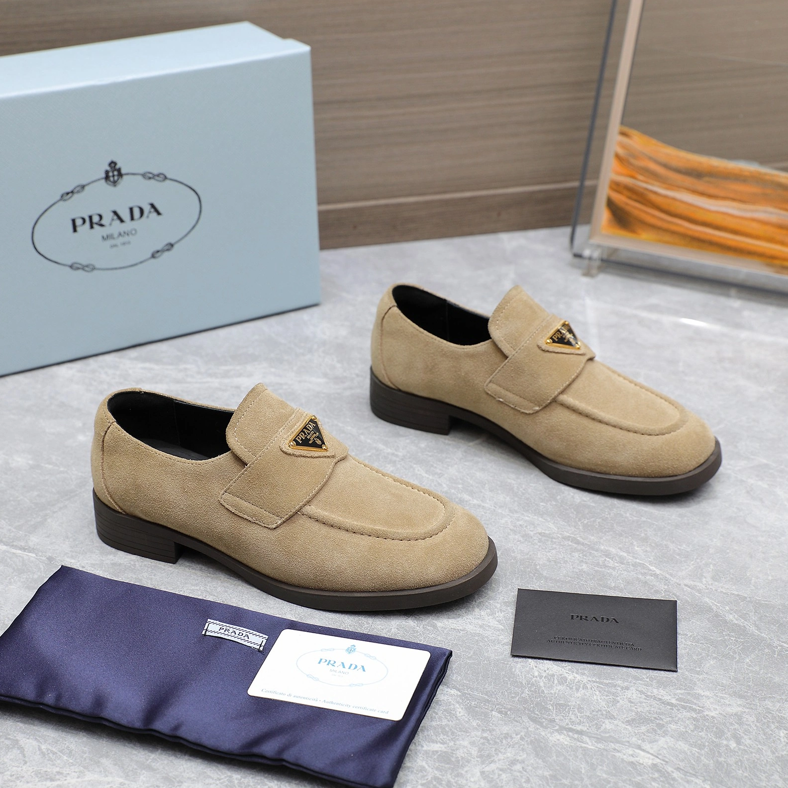 Prada Leather Shoes For Women UrbanStyle 3833