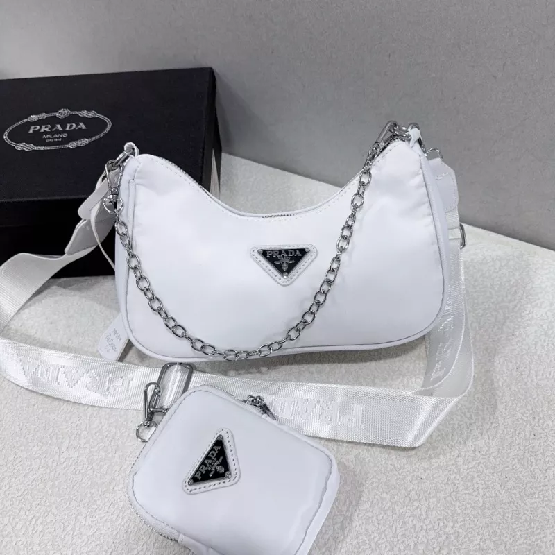 Prada Messenger Bags For Women Breathable 4749