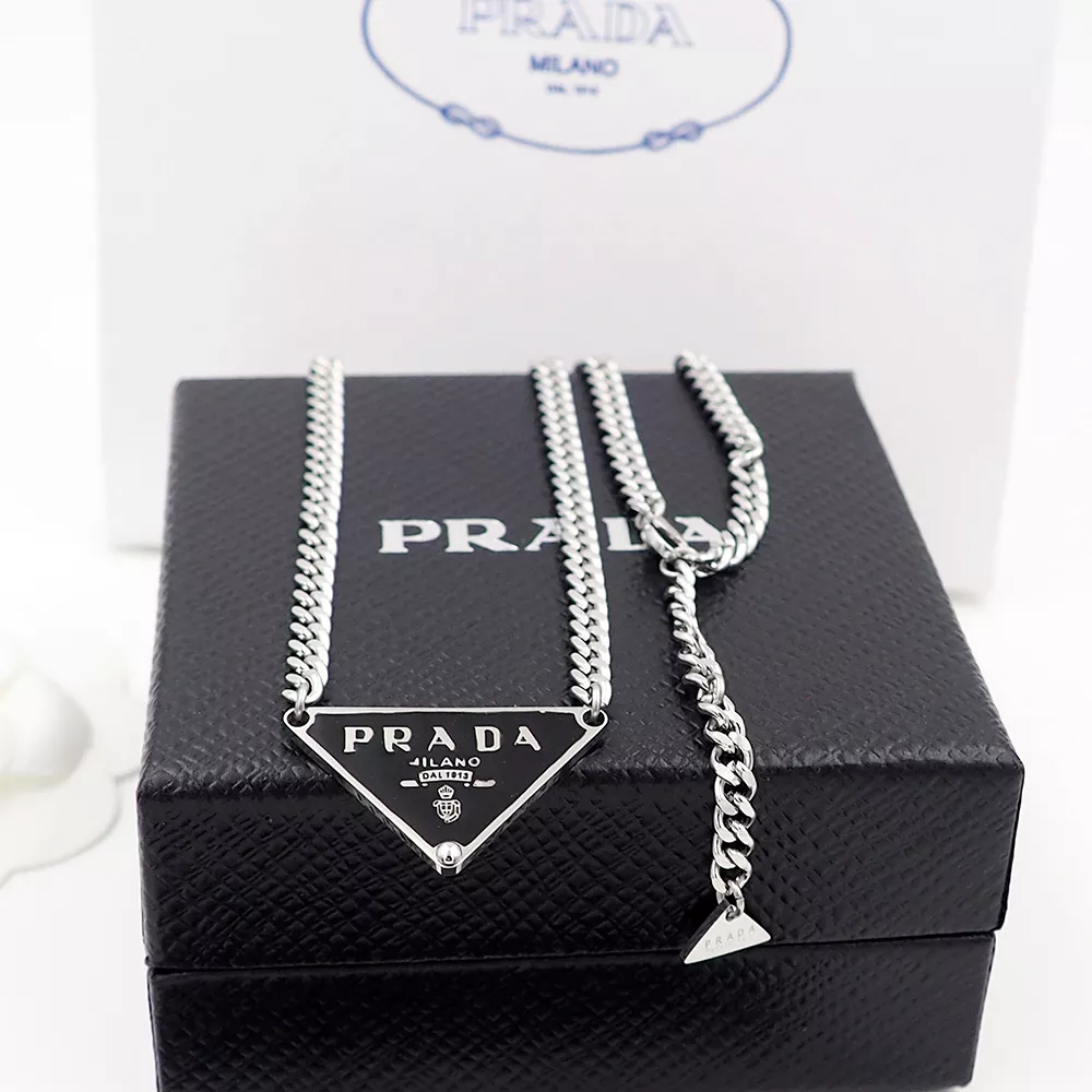 Prada Necklaces Minimalist 291