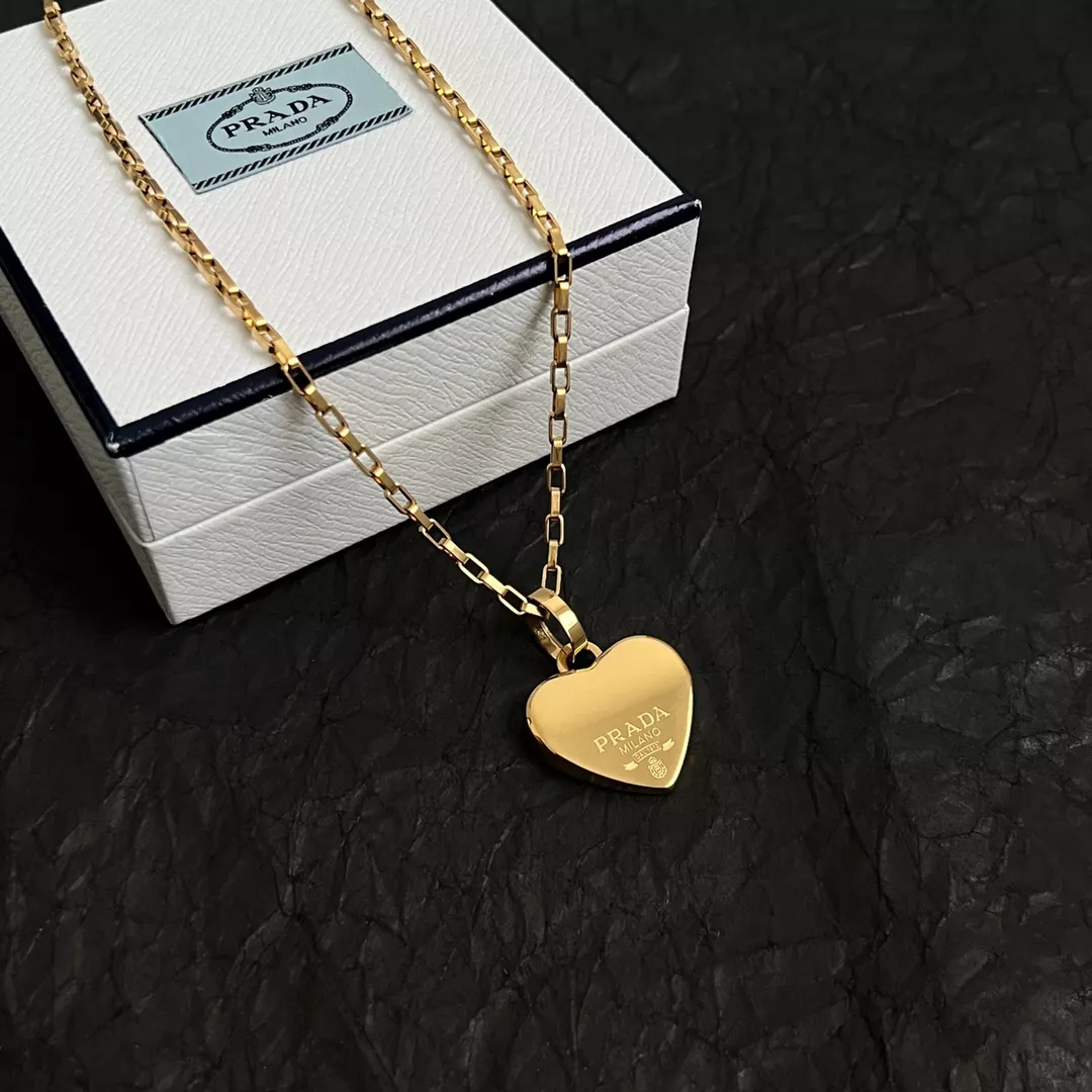Prada Necklaces Trendy 9103