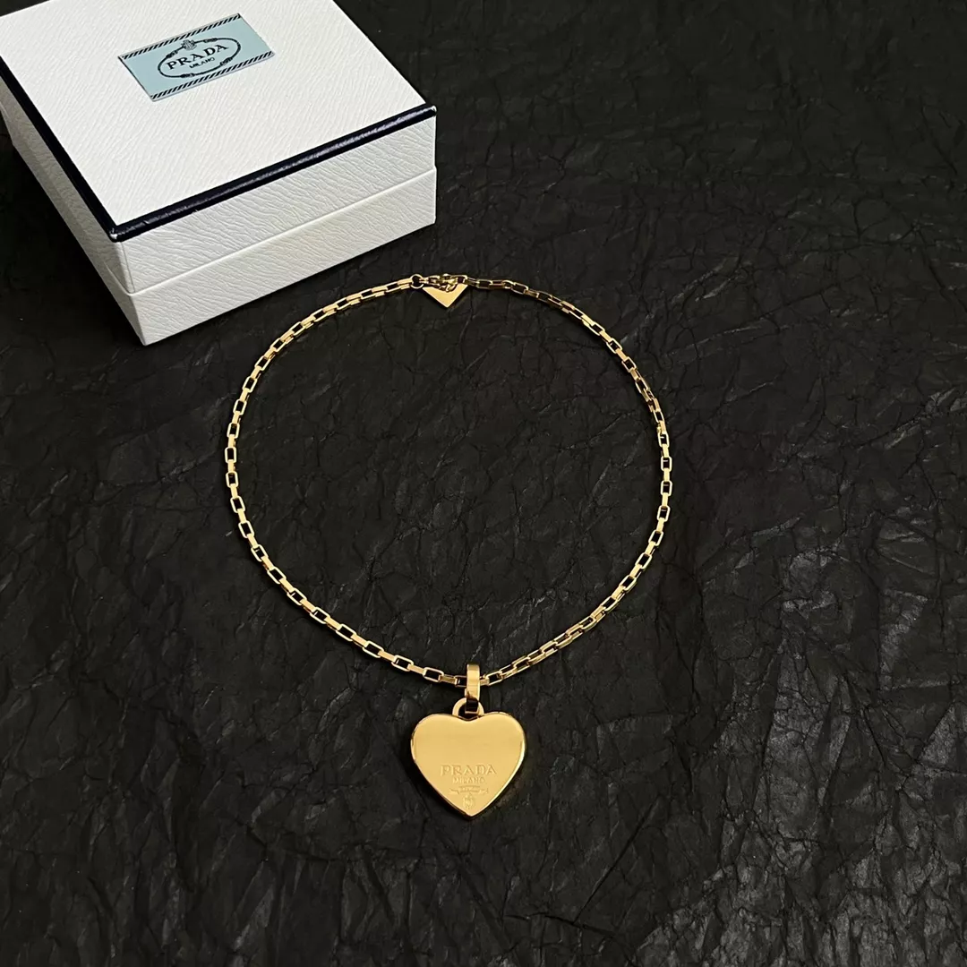 Prada Necklaces Trendy 9103