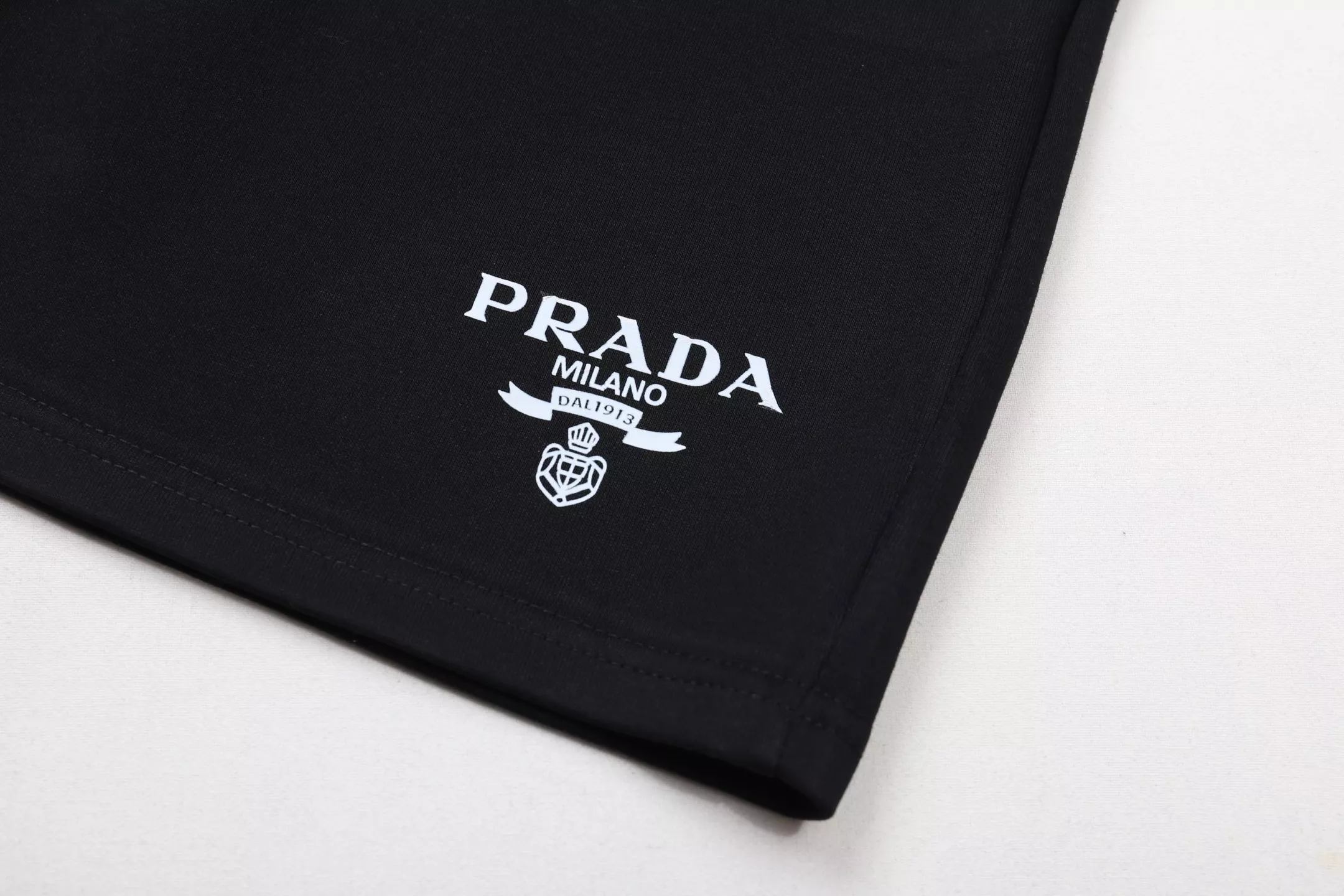 Prada Pants For Men Durable 9637