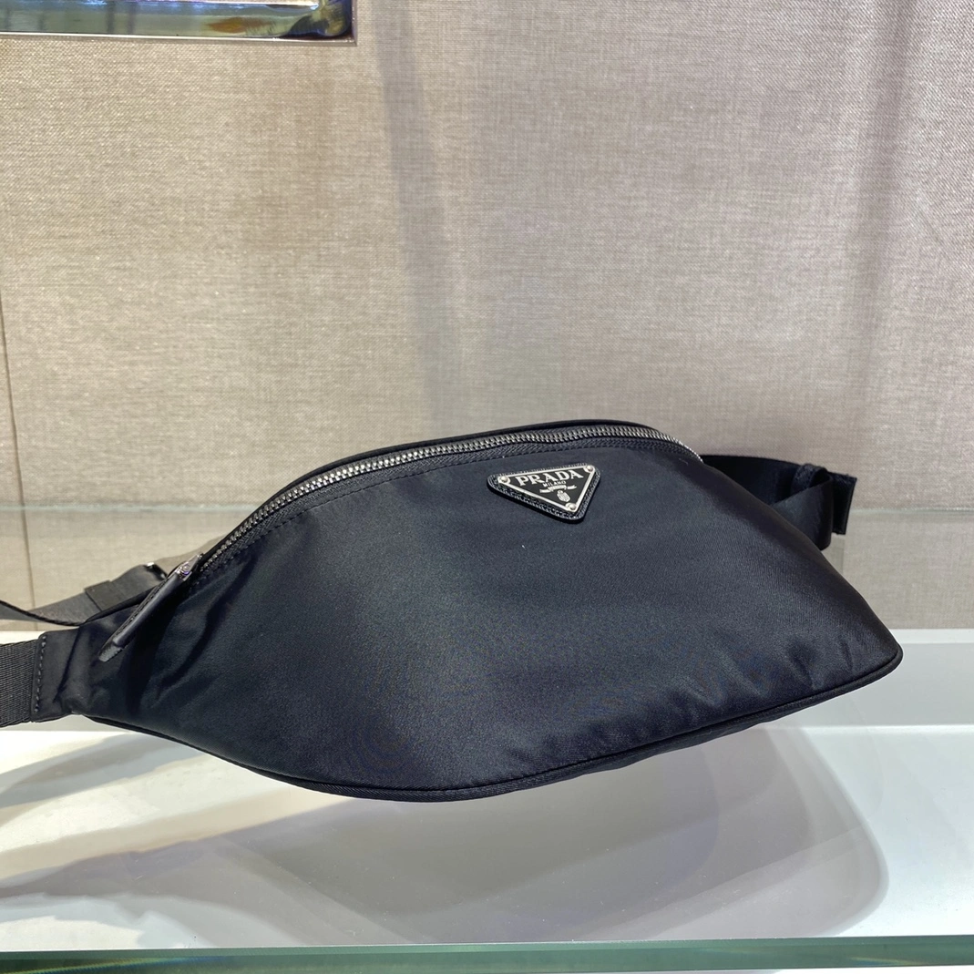 Prada Re-Nylon and Saffiano leather belt bag Comfortable 1910